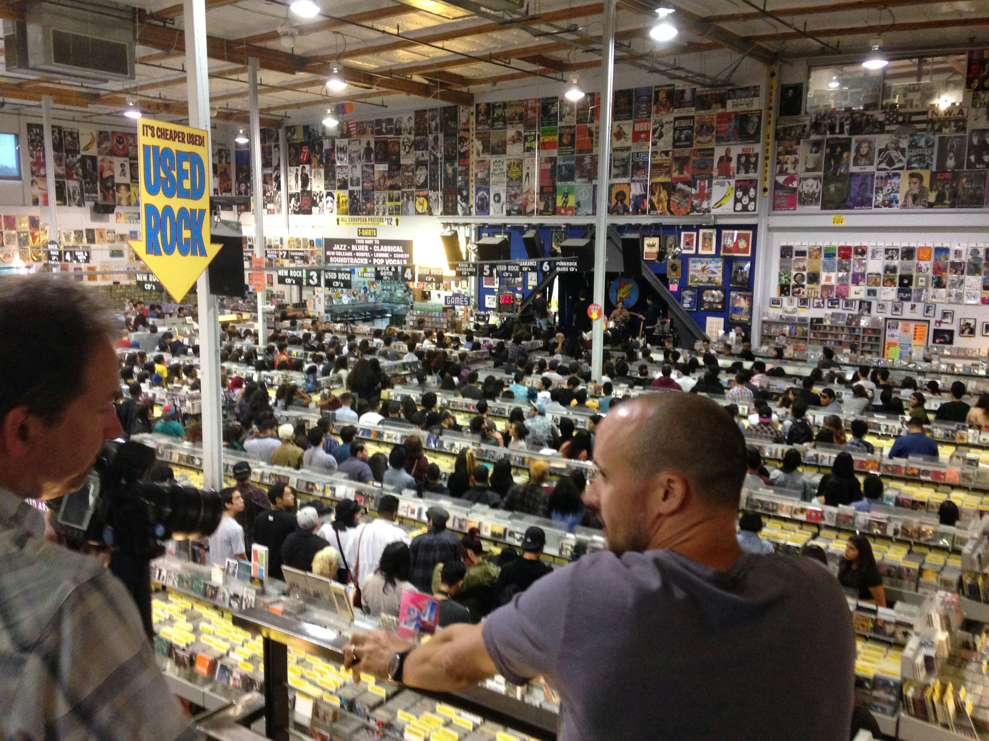 Partner Jim Henderson during in-store performance in Amoeba L.A., 2019.